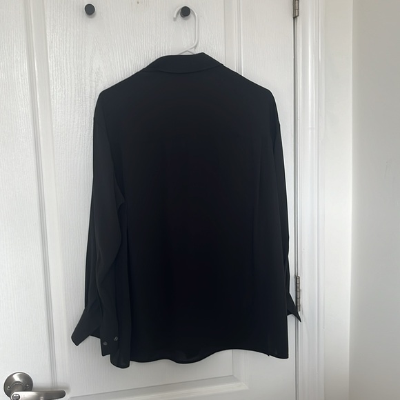 Aritzia black Babaton blouse - Picture 5 of 5